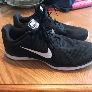 Nike training sneakers 😍 in season TR6